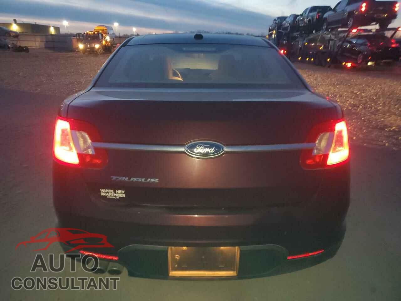 FORD TAURUS 2011 - 1FAHP2DW5BG137878