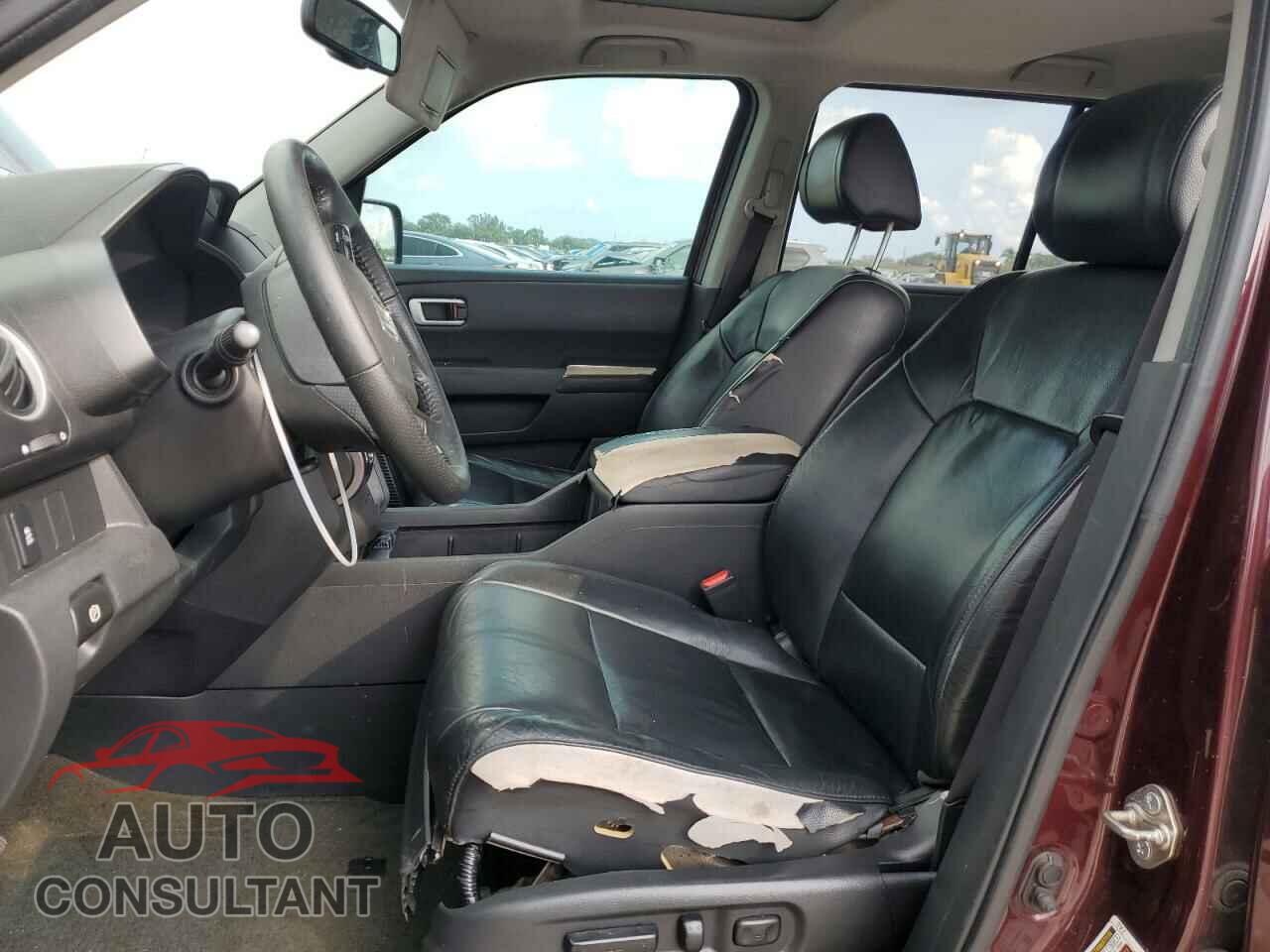 HONDA PILOT 2015 - 5FNYF3H53FB030588
