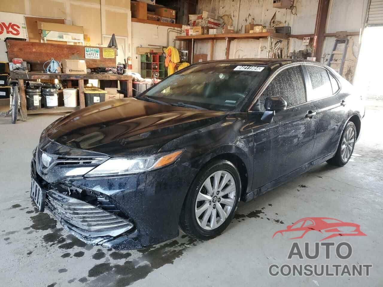 TOYOTA CAMRY 2018 - 4T1B11HKXJU609877