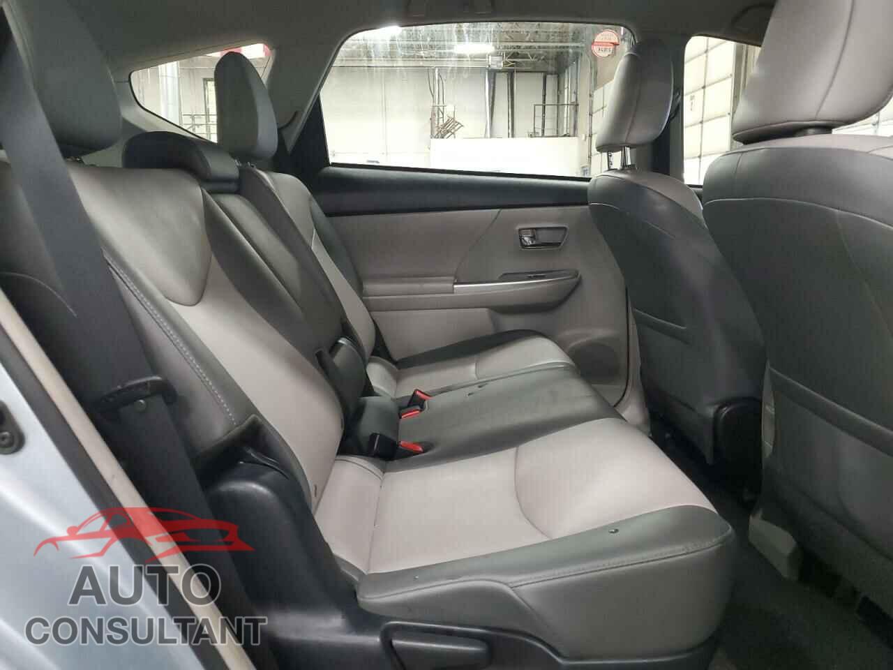 TOYOTA PRIUS 2015 - JTDZN3EU7FJ031237