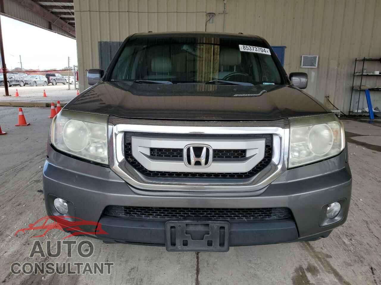 HONDA PILOT 2011 - 5FNYF4H63BB056357