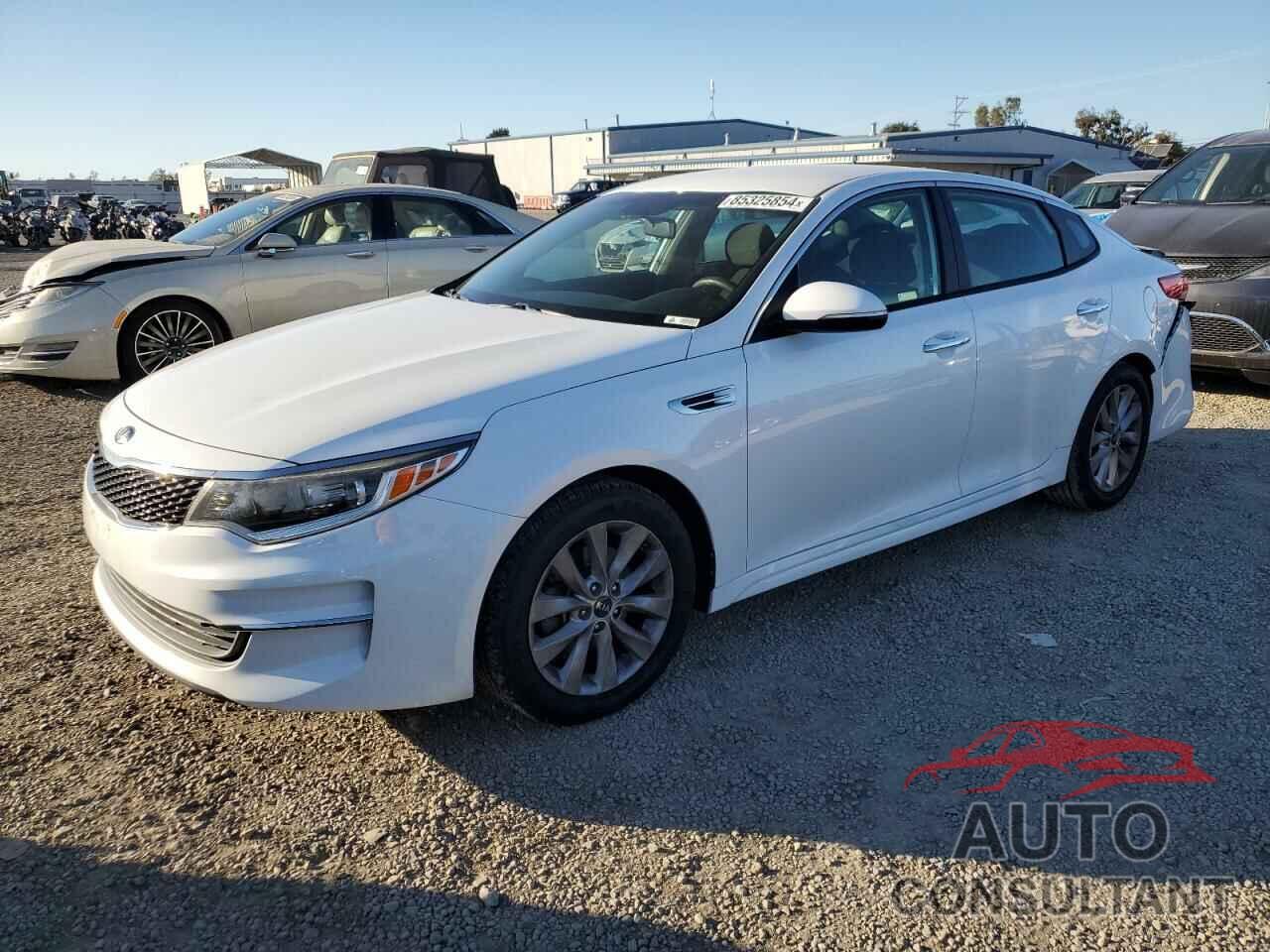 KIA OPTIMA 2018 - 5XXGT4L37JG264061