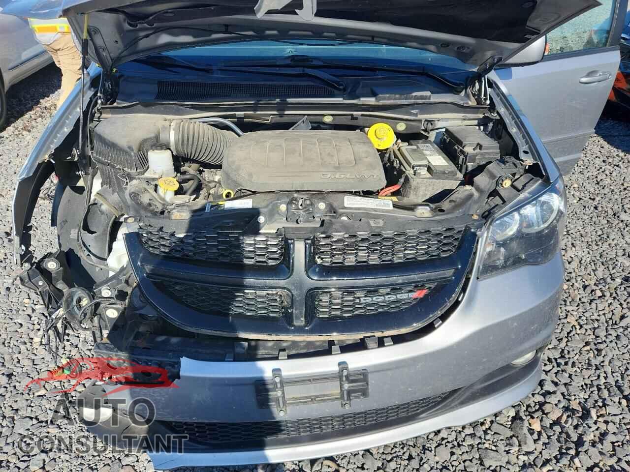 DODGE CARAVAN 2017 - 2C4RDGCG7HR830229