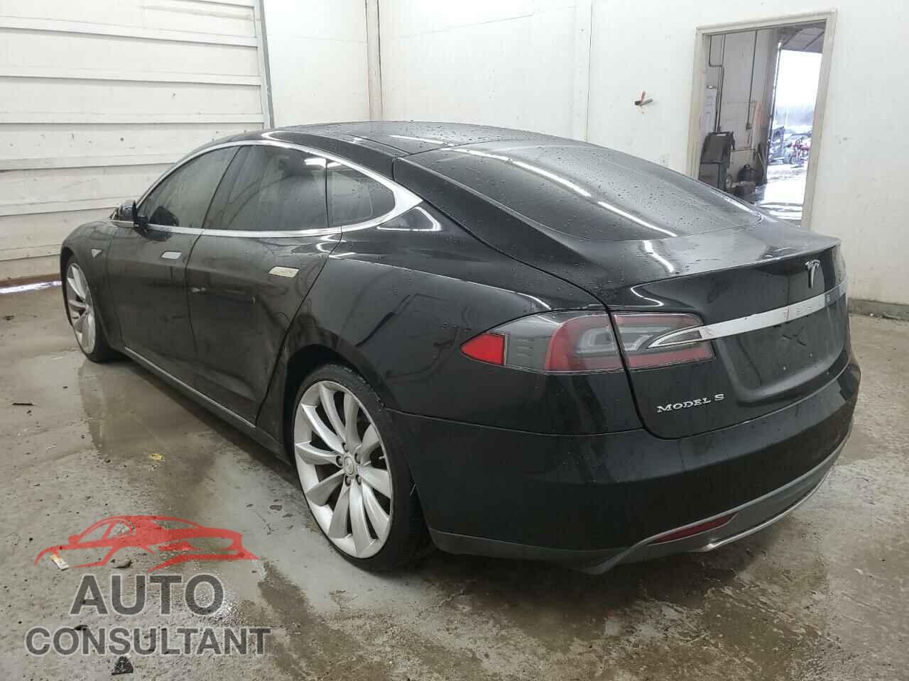 TESLA MODEL S 2013 - 5YJSA1AG7DFP09636