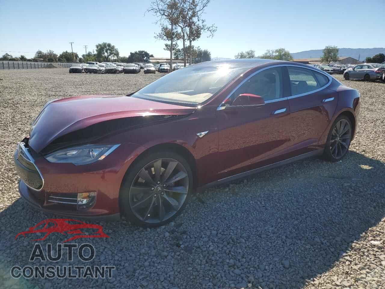 TESLA MODEL S 2012 - 5YJSA1DP8CFS00780
