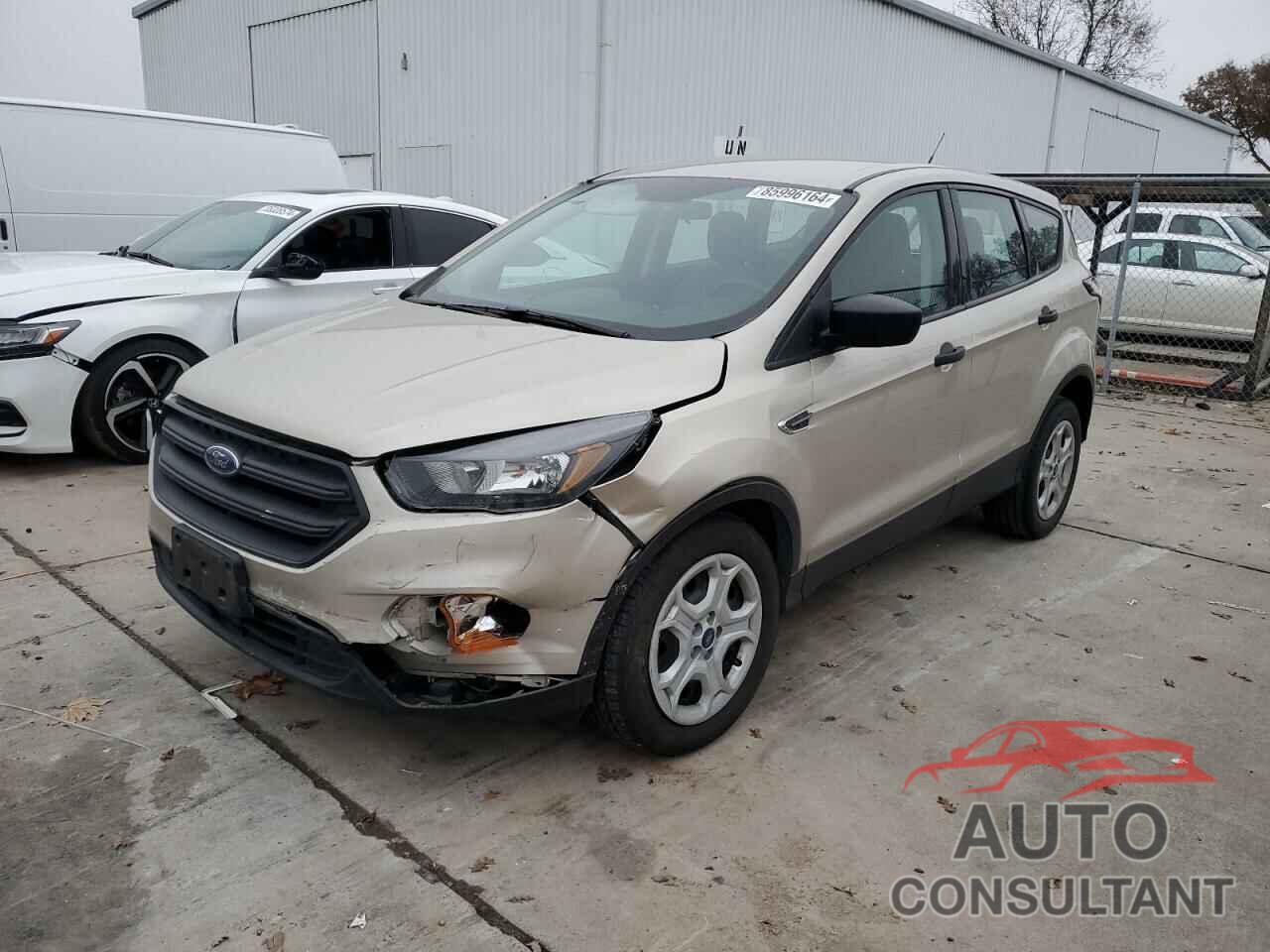FORD ESCAPE 2018 - 1FMCU0F75JUA35158