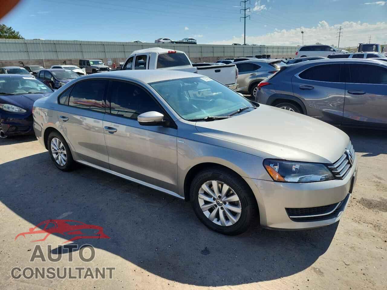 VOLKSWAGEN PASSAT 2014 - 1VWAT7A36EC083367