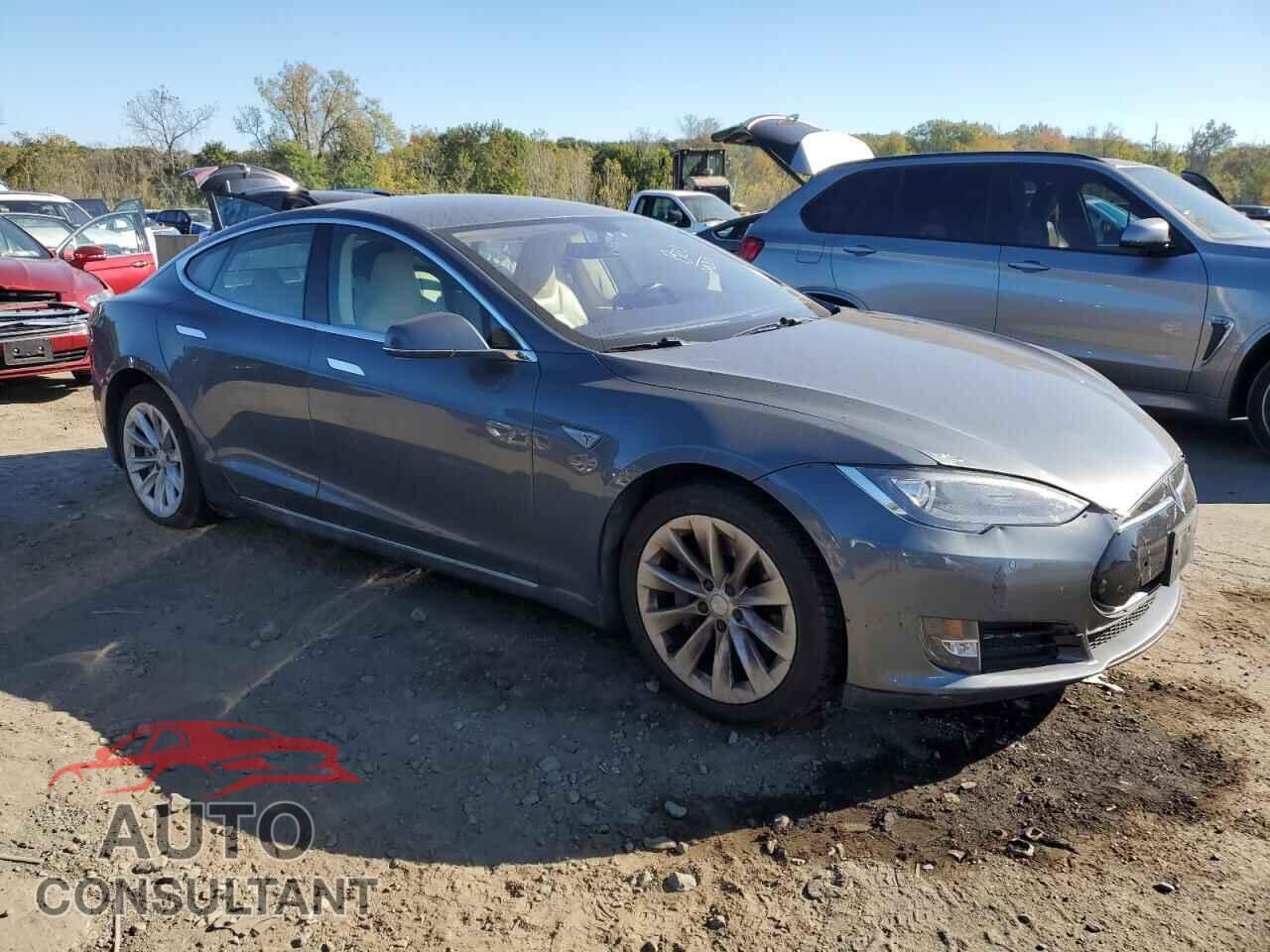 TESLA MODEL S 2013 - 5YJSA1CN2DFP22399