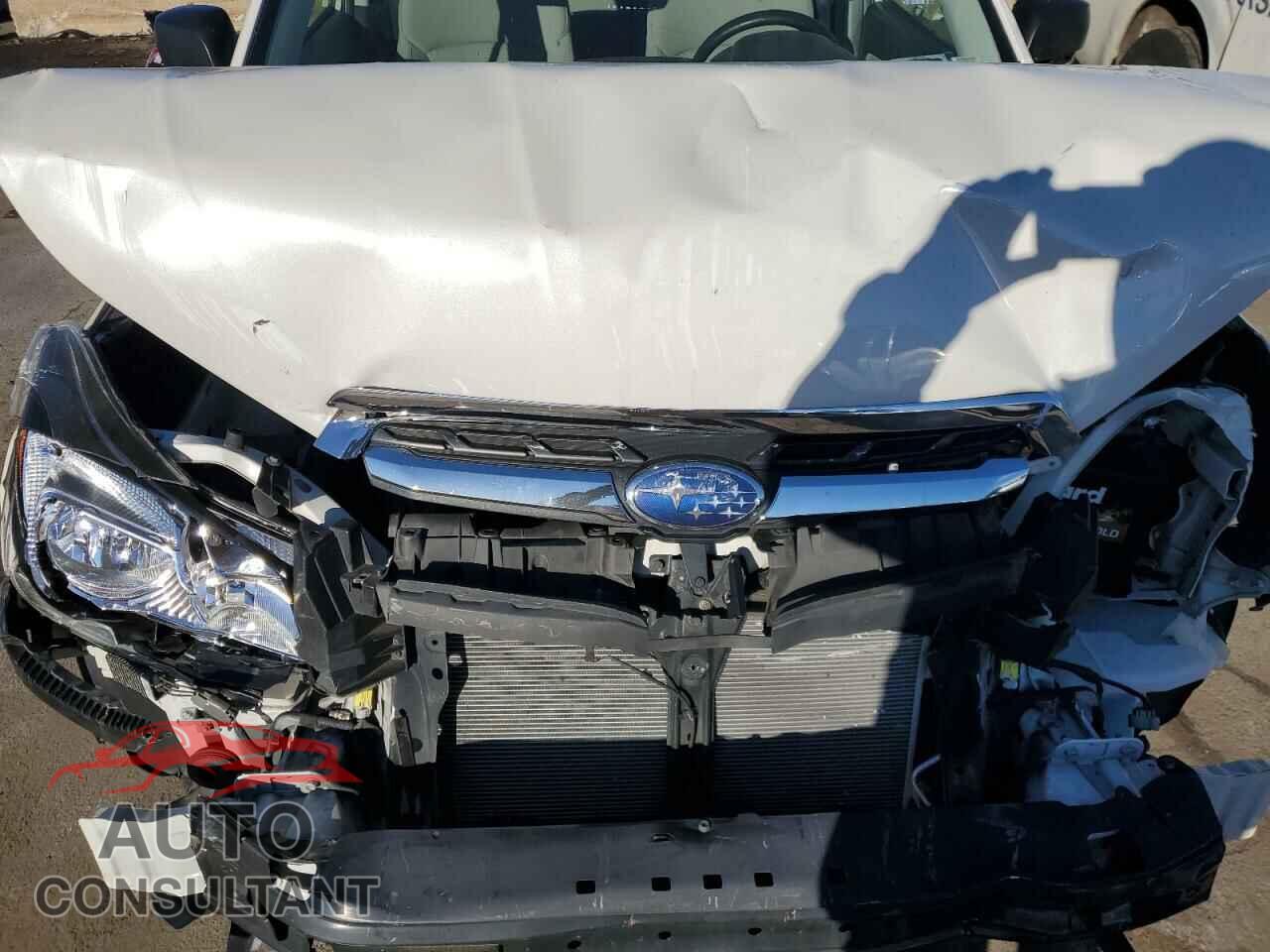 SUBARU FORESTER 2017 - JF2SJABC6HH542074