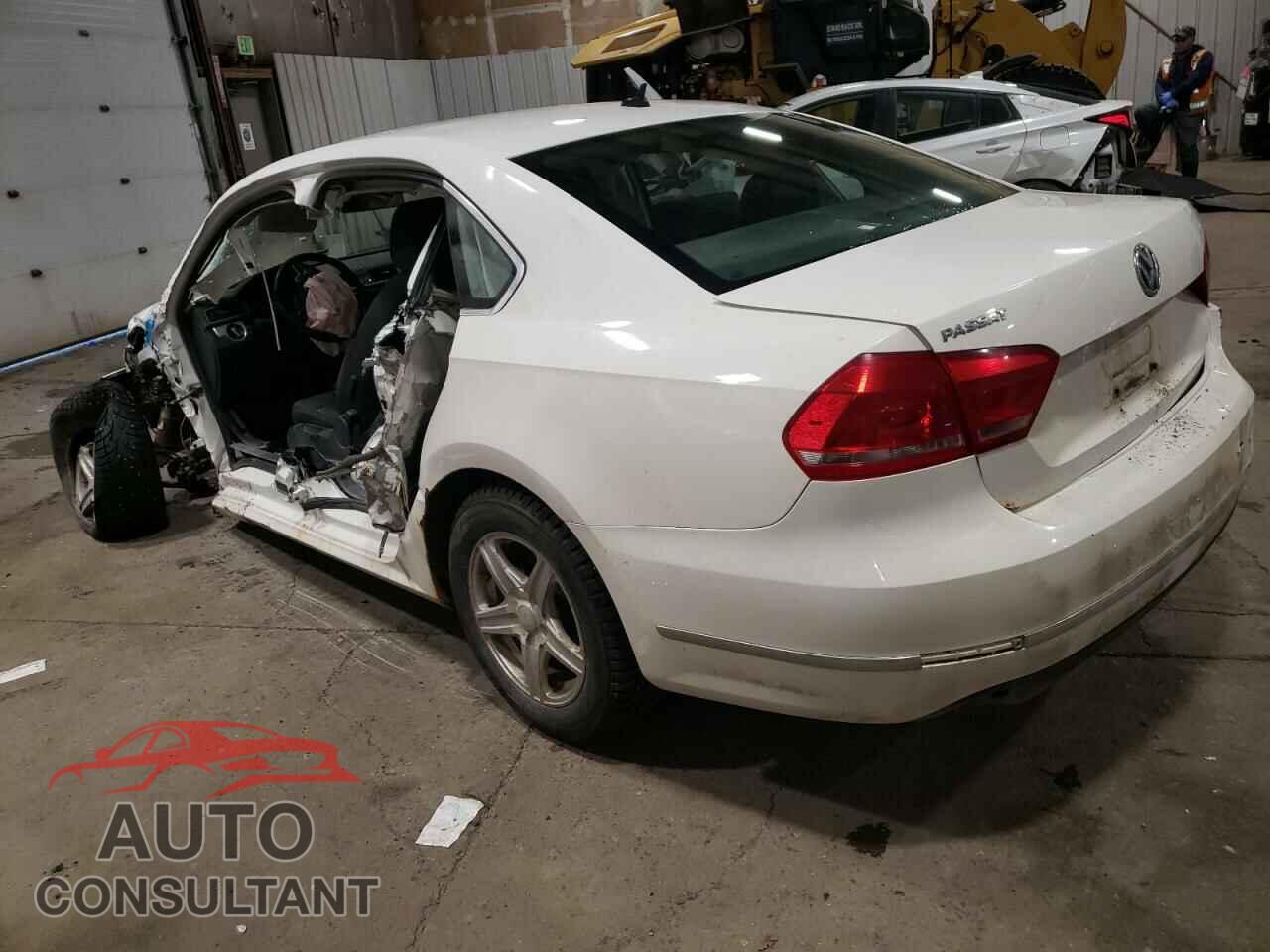 VOLKSWAGEN PASSAT 2014 - 1VWAN7A39EC012884