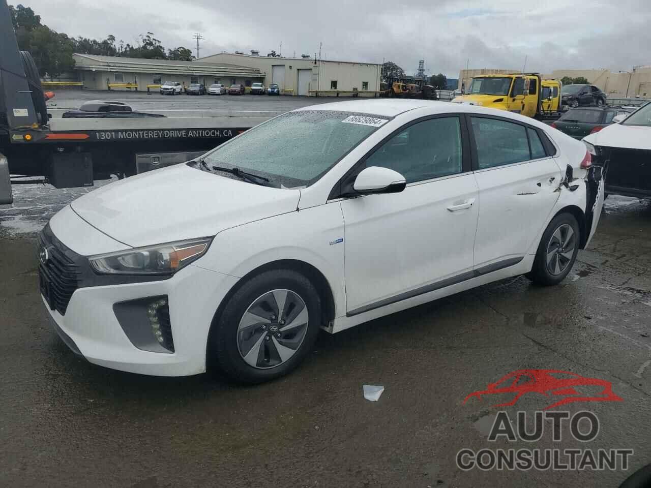 HYUNDAI IONIQ 2017 - KMHC75LC9HU056790