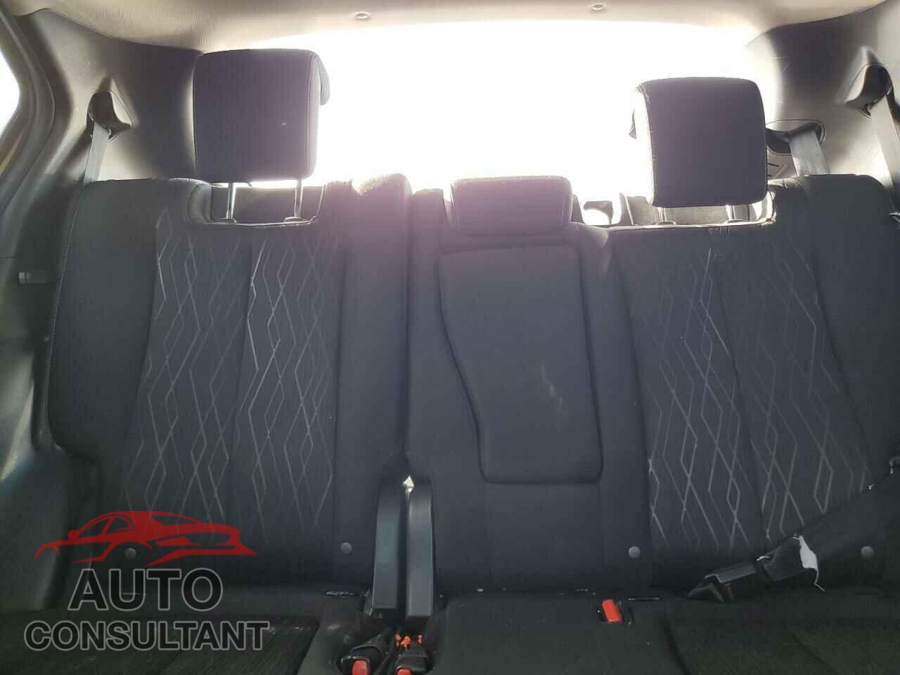 MITSUBISHI ECLIPSE 2018 - JA4AT5AA8JZ051155