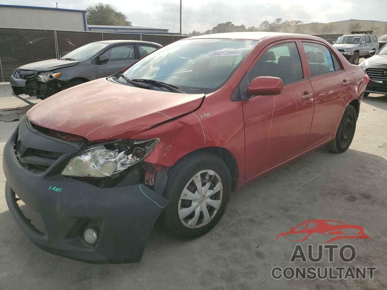 TOYOTA COROLLA 2013 - 2T1BU4EE6DC997705