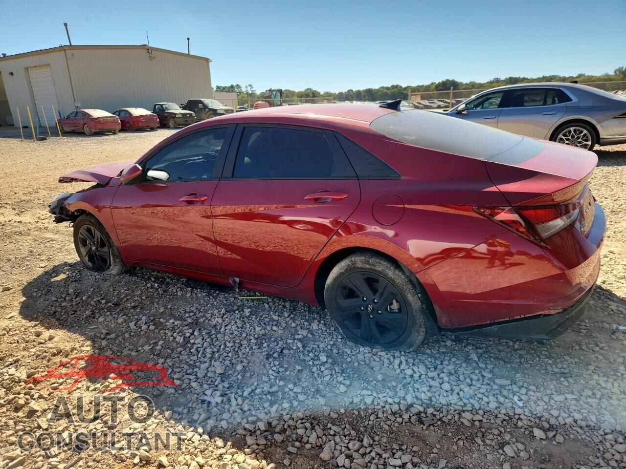 HYUNDAI ELANTRA 2023 - KMHLM4AGXPU393864