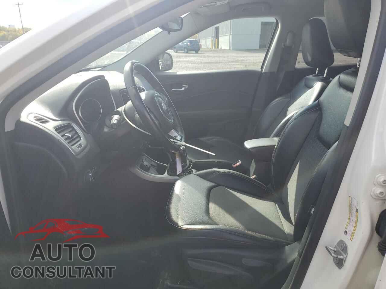 JEEP COMPASS 2019 - 3C4NJDBB2KT729177