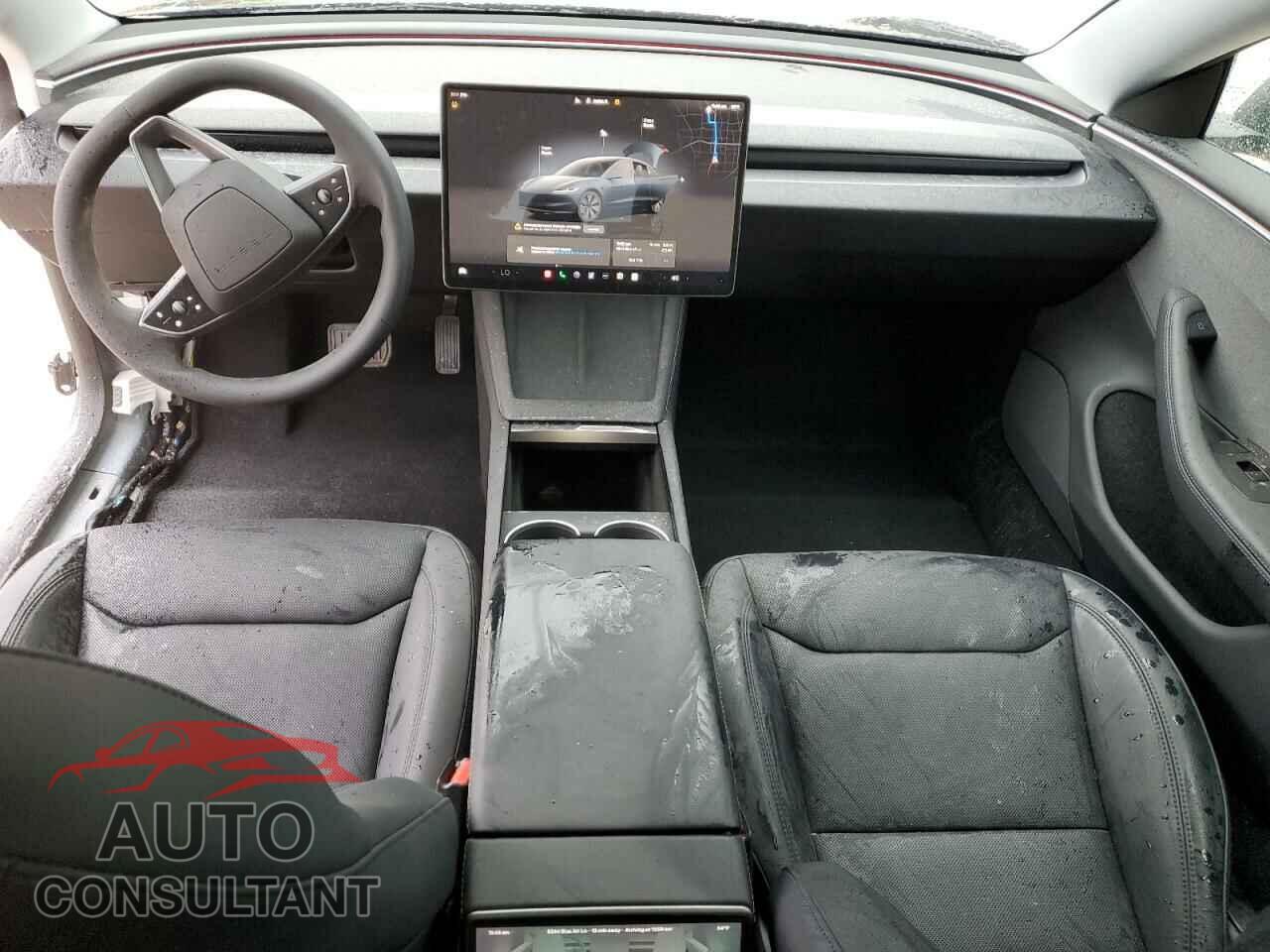 TESLA MODEL 3 2024 - 5YJ3E1EA7RF862989