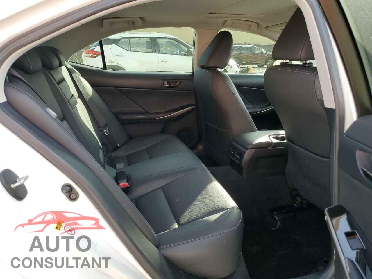 LEXUS IS 2016 - JTHBE1D2XG5024135