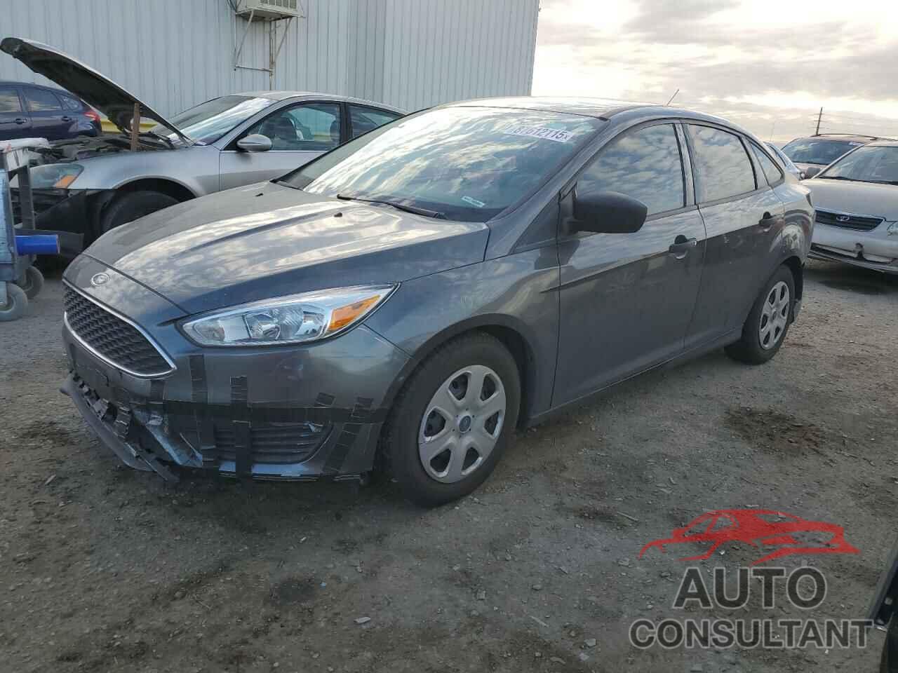 FORD FOCUS 2017 - 1FADP3E22HL236030