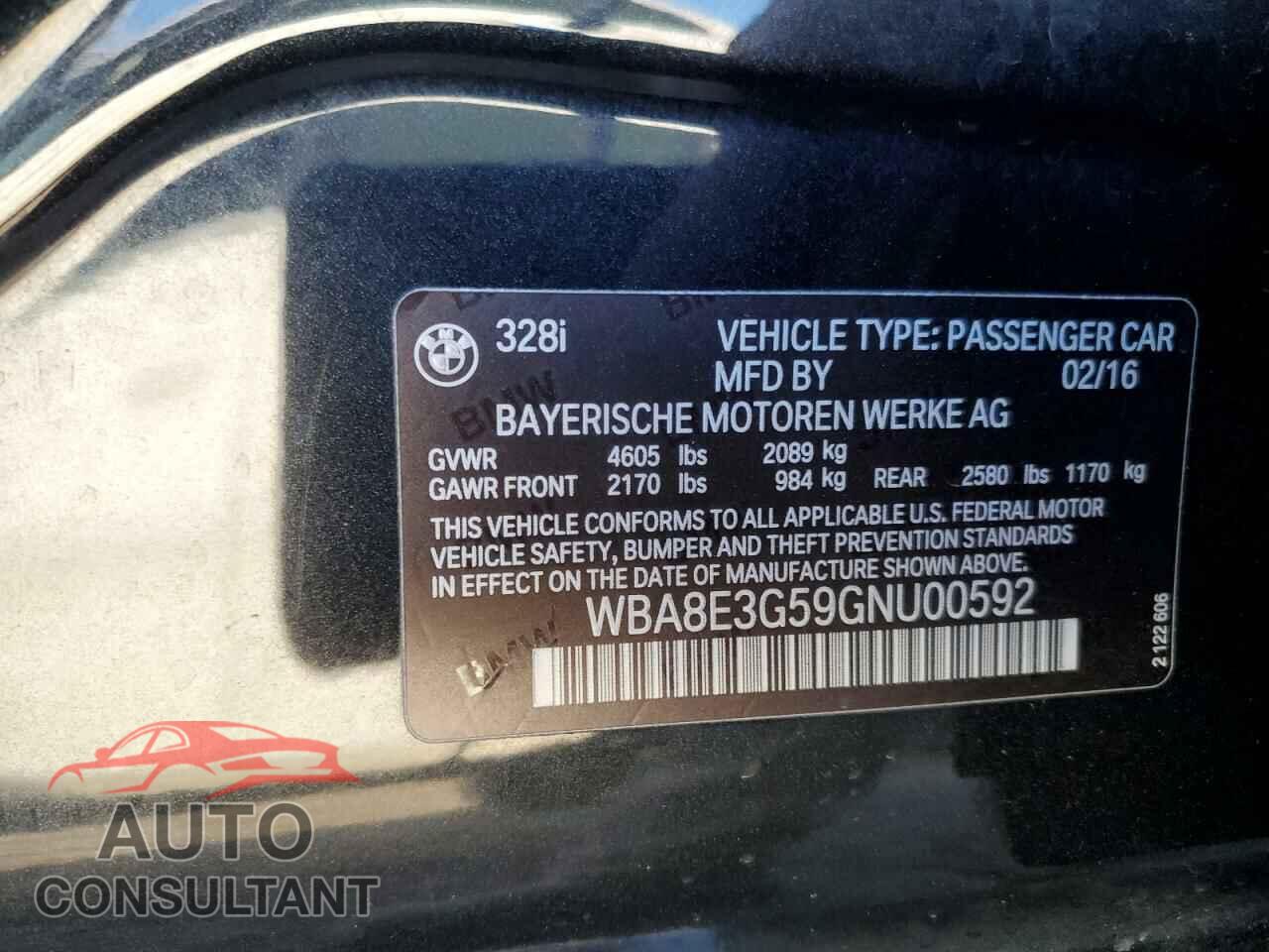 BMW 3 SERIES 2016 - WBA8E3G59GNU00592