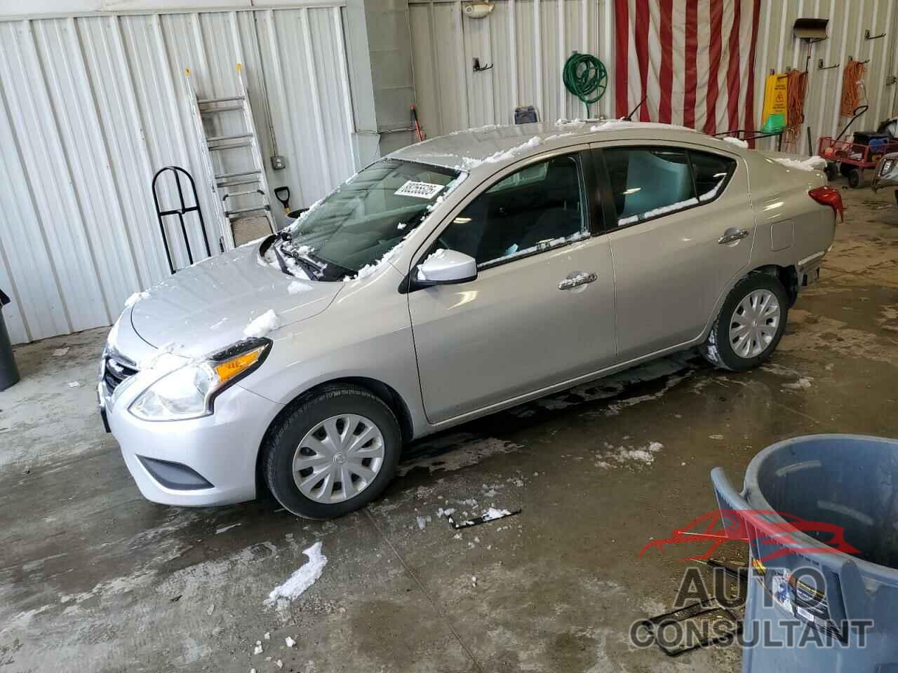 NISSAN VERSA 2017 - 3N1CN7AP6HL814738