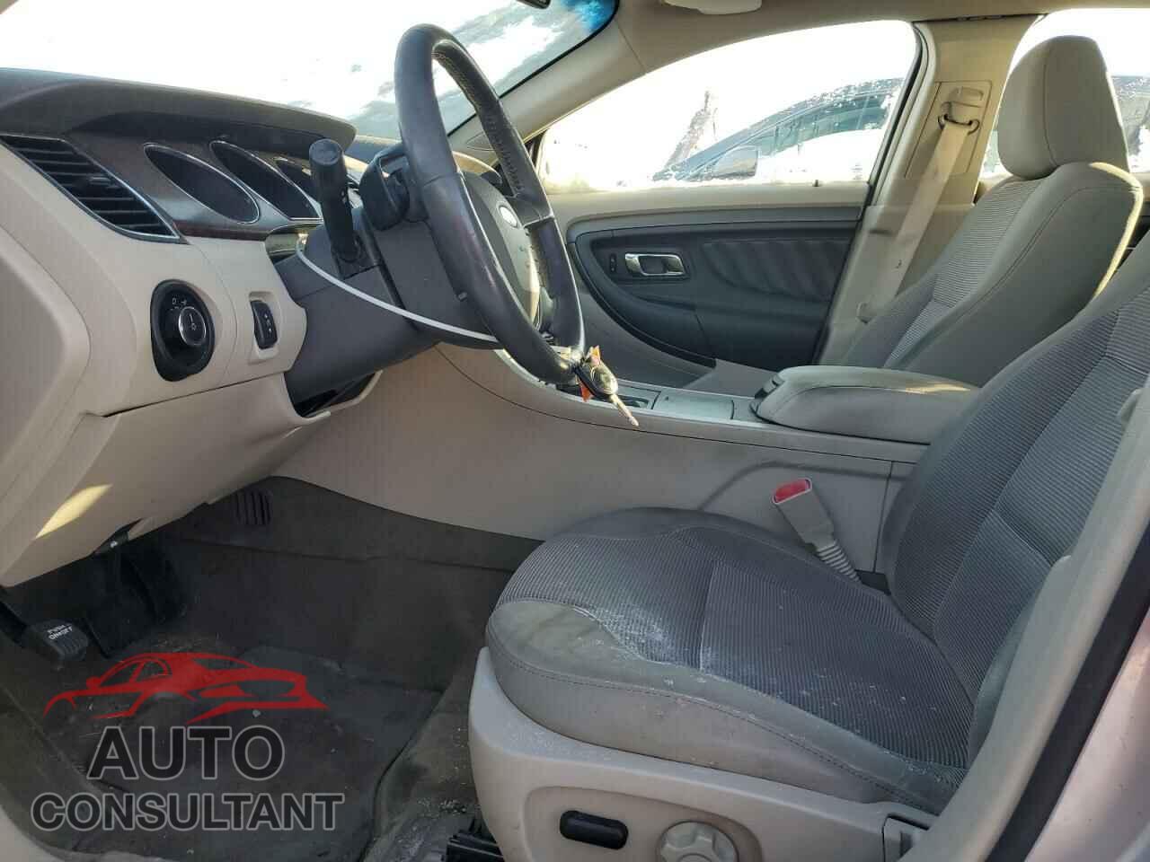 FORD TAURUS 2011 - 1FAHP2EW3BG174975