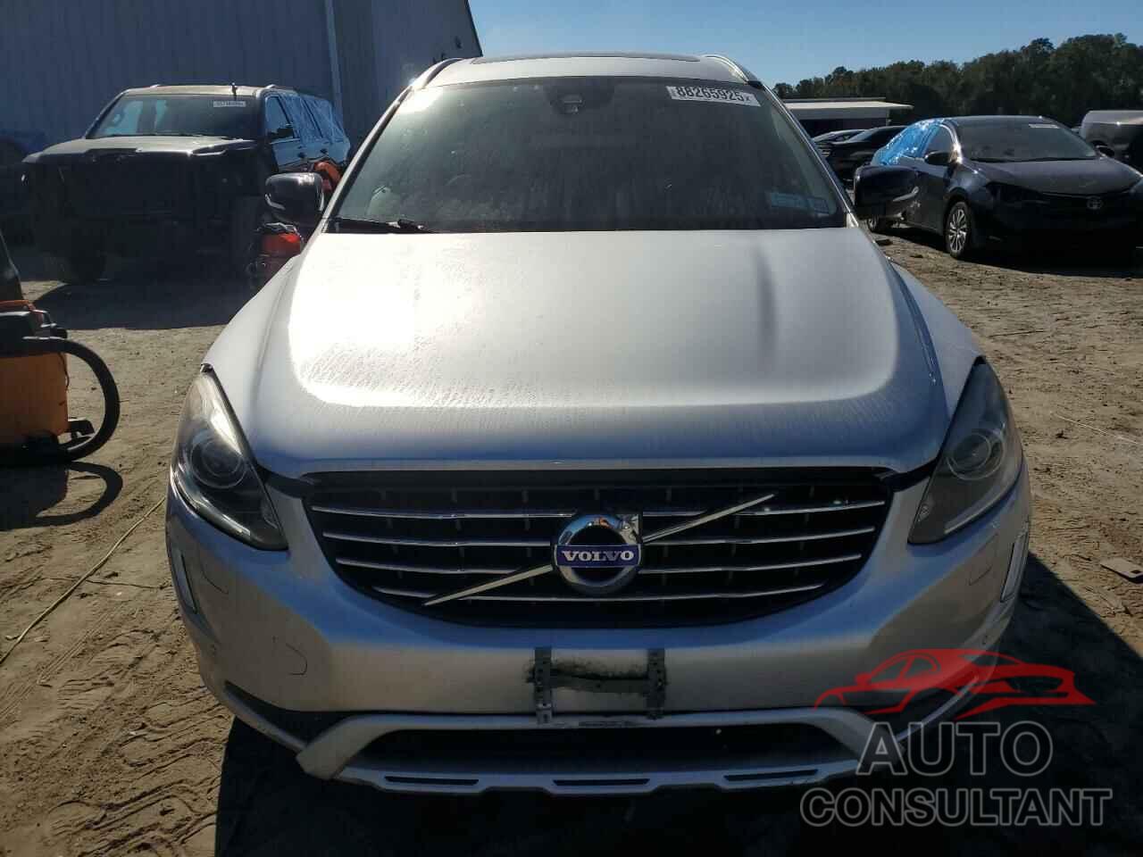 VOLVO XC60 2017 - YV440MDR8H2113838