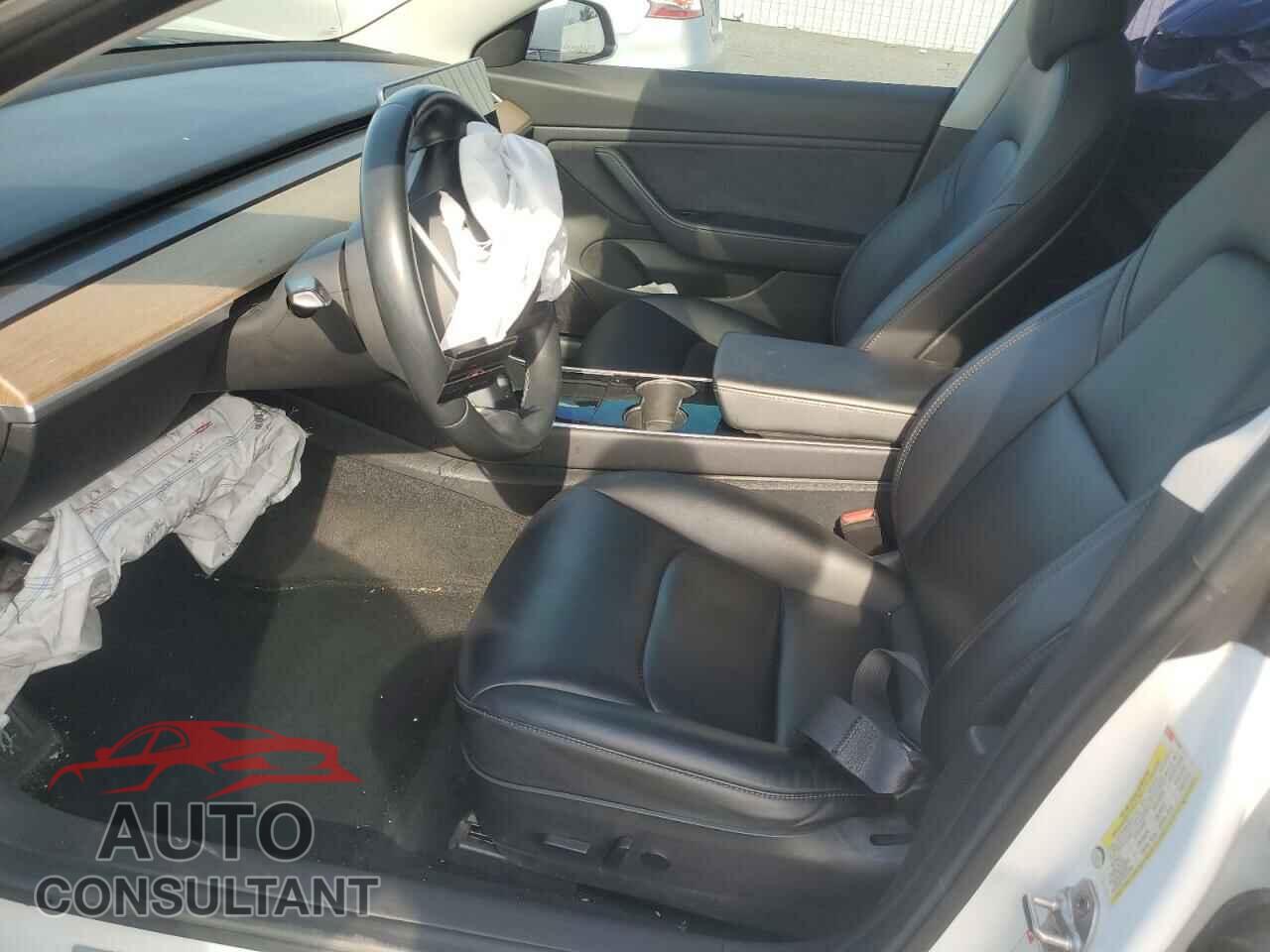TESLA MODEL 3 2018 - 5YJ3E1EA8JF052386
