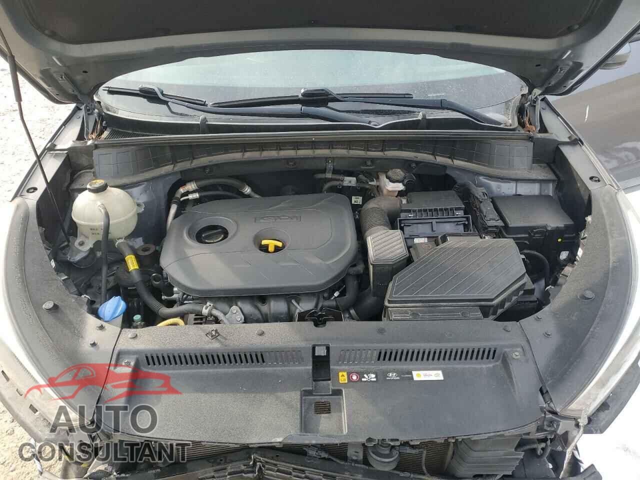 HYUNDAI TUCSON 2018 - KM8J3CA41JU683038