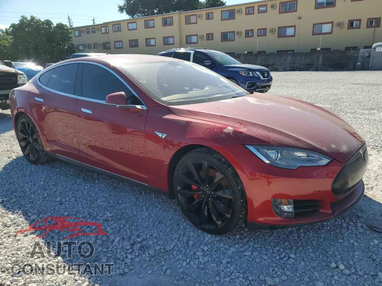 TESLA MODEL S 2014 - 5YJSA1H12EFP35046