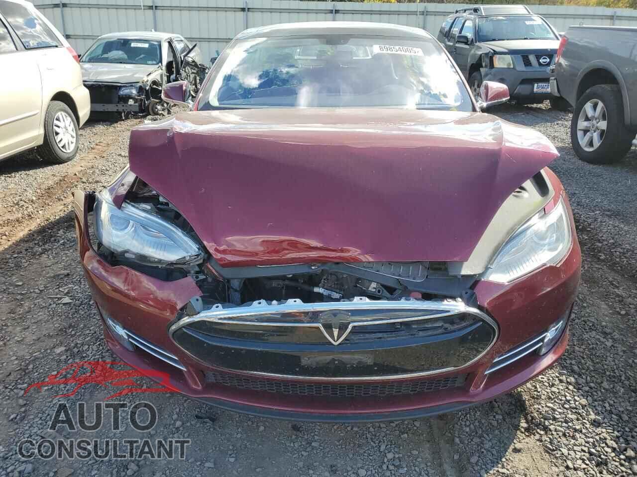 TESLA MODEL S 2012 - 5YJSA1DN8CFS00180