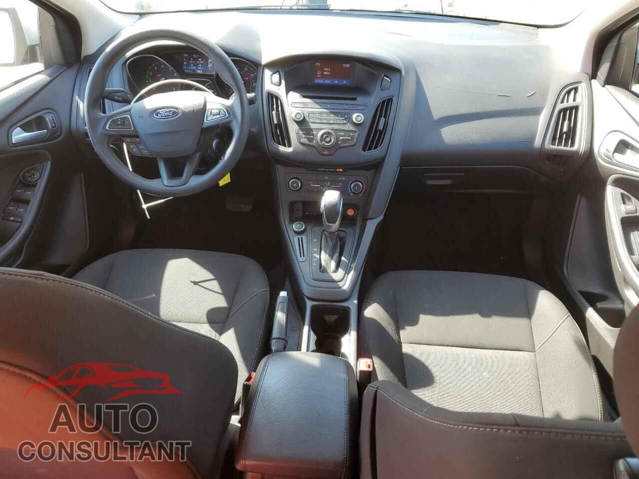 FORD FOCUS 2016 - 1FADP3F23GL326848