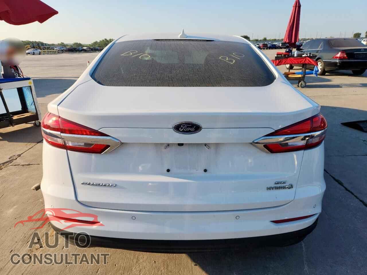 FORD FUSION 2019 - 3FA6P0LU2KR120573