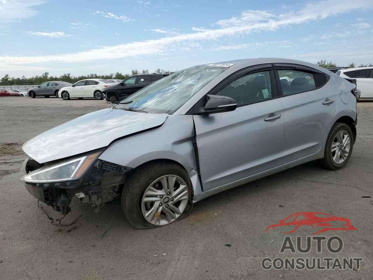 HYUNDAI ELANTRA 2020 - 5NPD84LFXLH559807