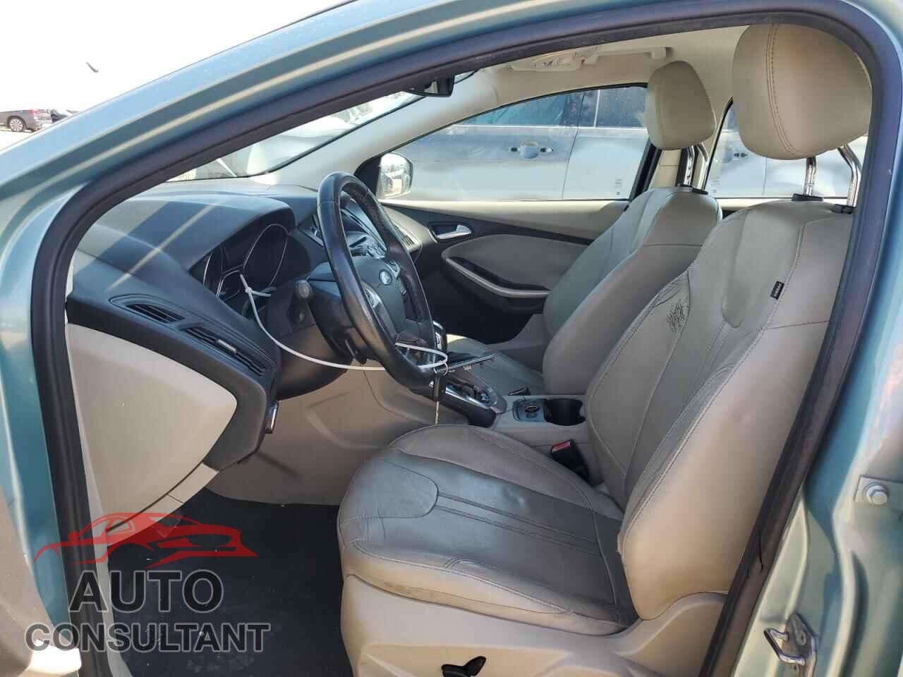 FORD FOCUS 2012 - 1FAHP3H27CL321998