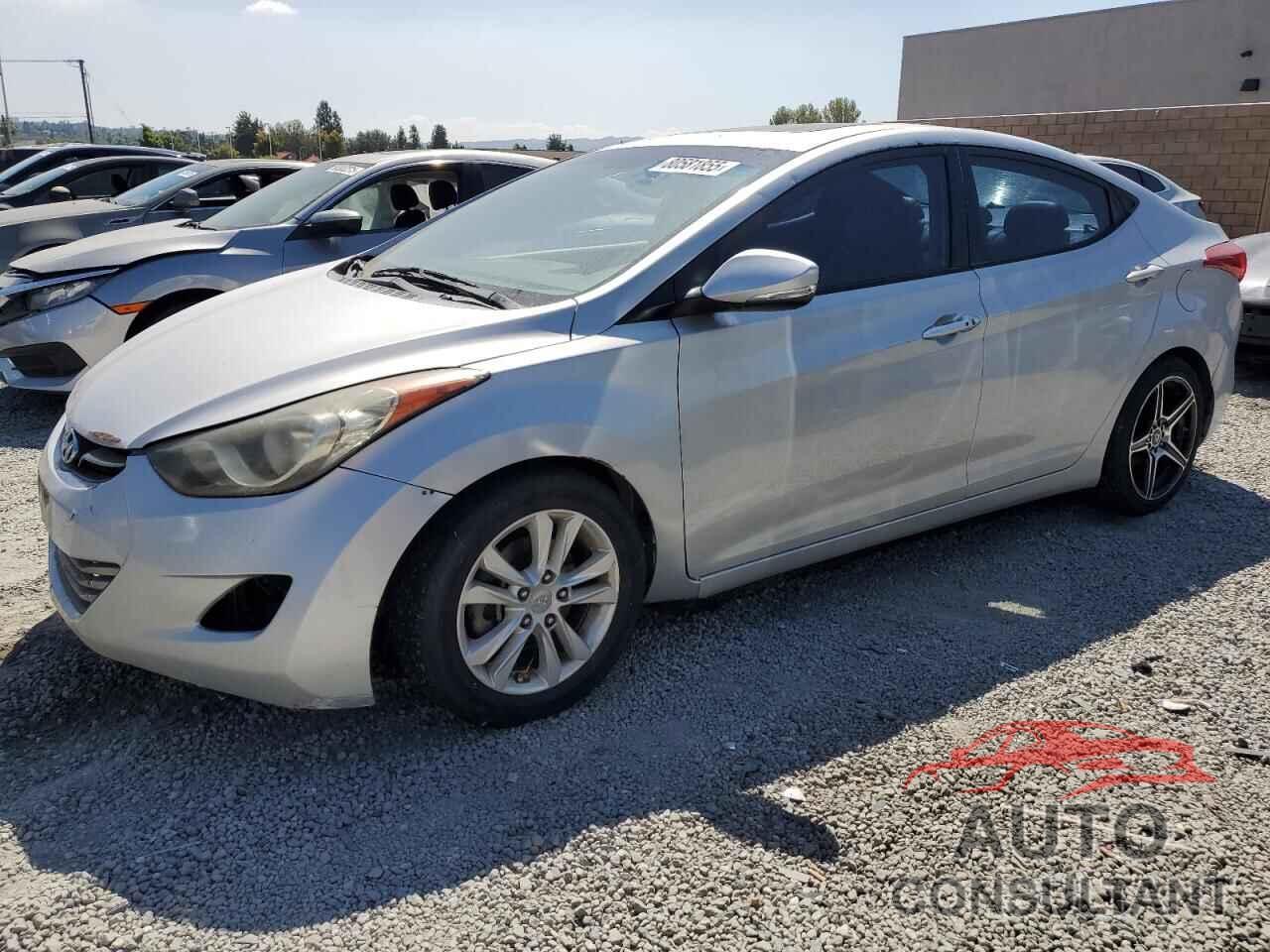 HYUNDAI ELANTRA 2013 - KMHDH4AE1DU720669