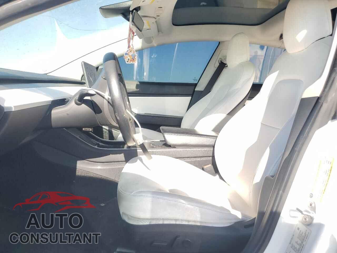 TESLA MODEL 3 2020 - 5YJ3E1EA3LF805101