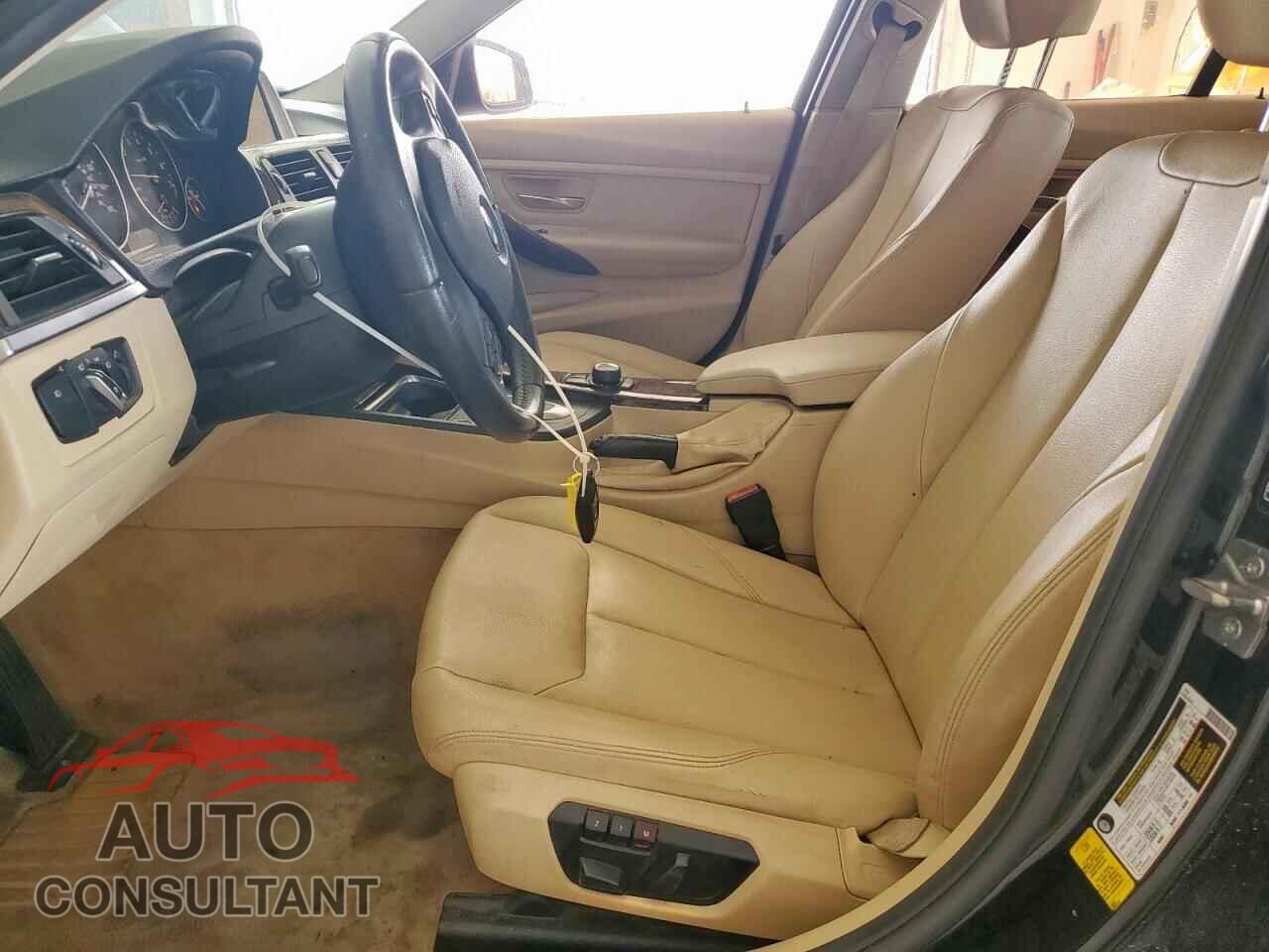 BMW 3 SERIES 2013 - WBA3A5C56DF604232