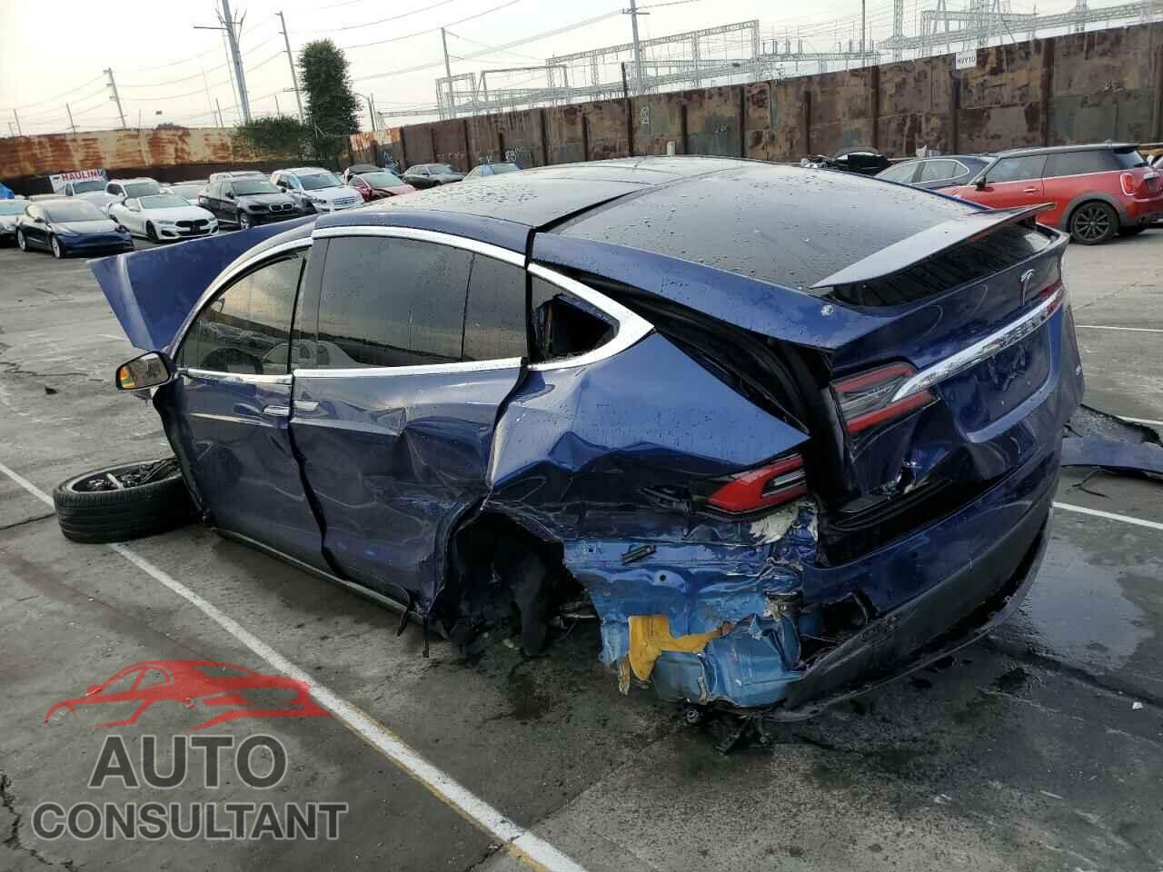 TESLA MODEL X 2018 - 5YJXCDE29JF140056
