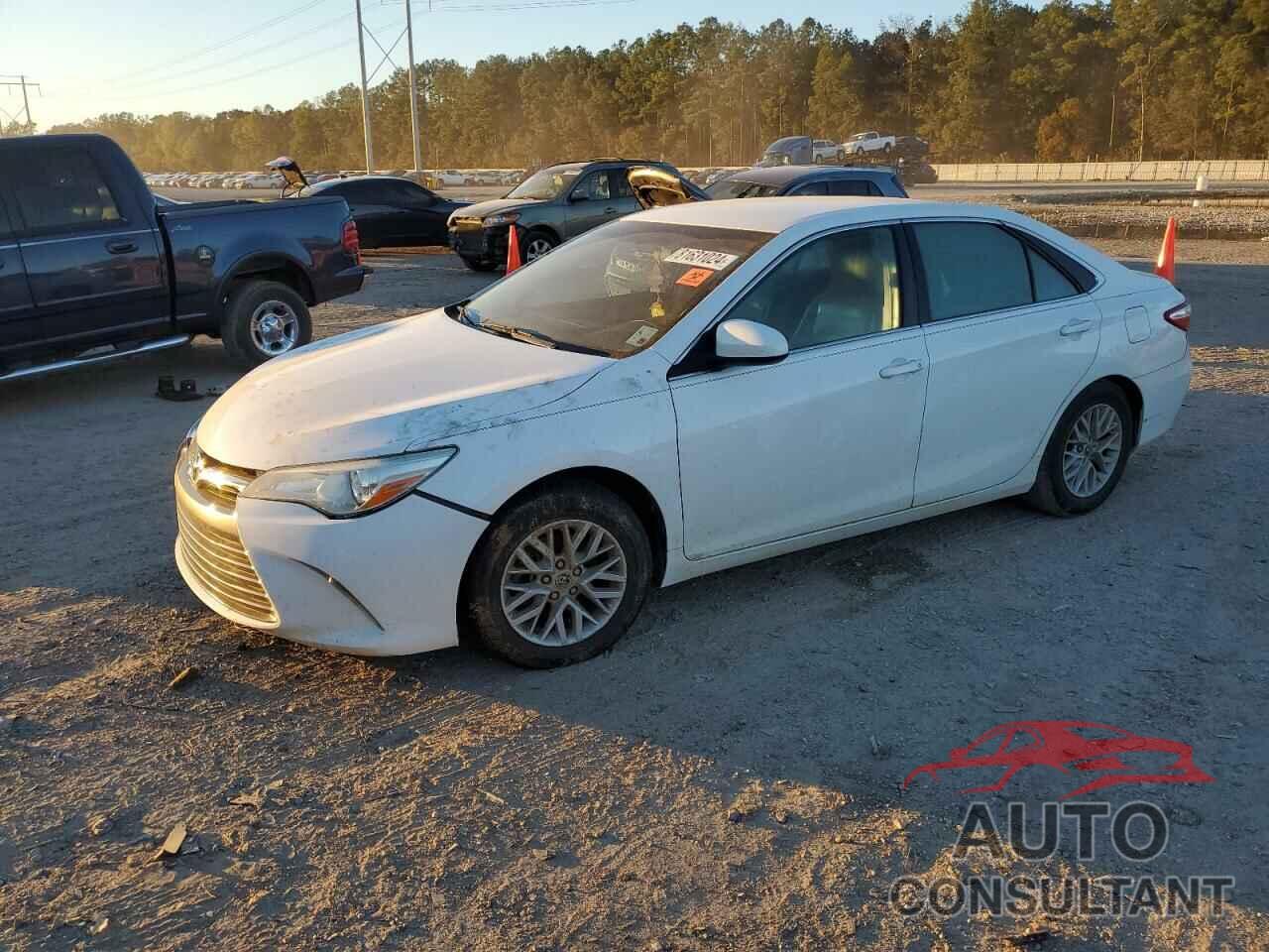 TOYOTA CAMRY 2016 - 4T1BF1FK1GU117879