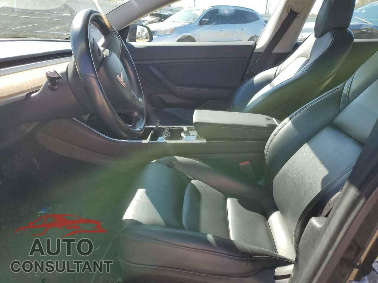 TESLA MODEL 3 2019 - 5YJ3E1EA1KF324228
