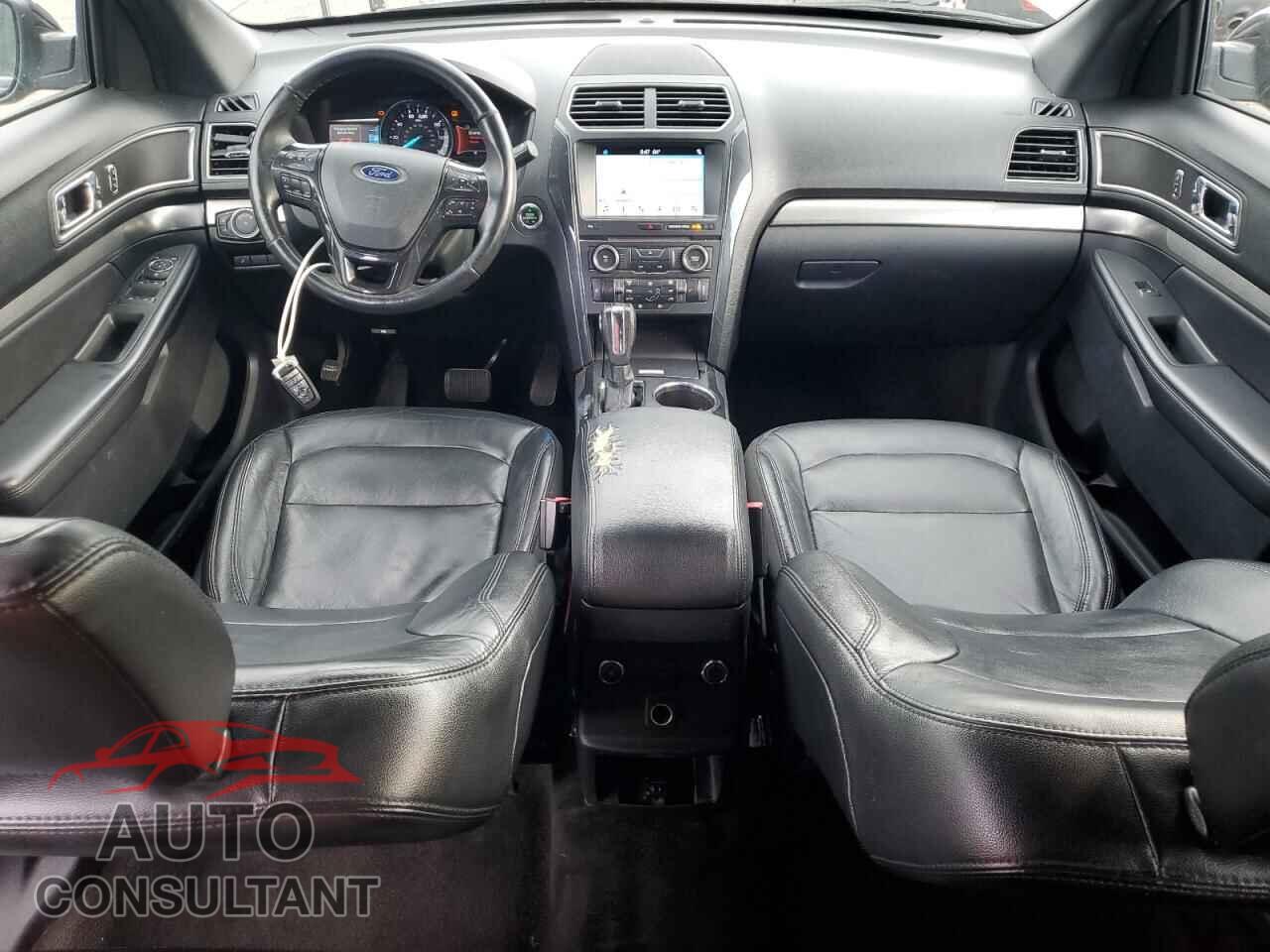 FORD EXPLORER 2018 - 1FM5K8D8XJGB37675
