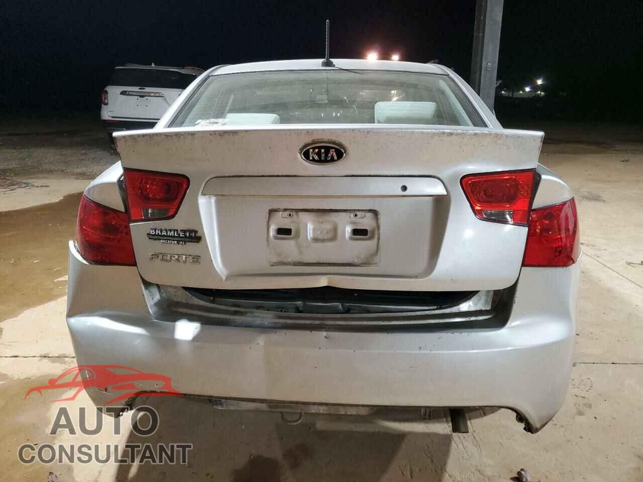 KIA FORTE 2011 - KNAFT4A29B5417189