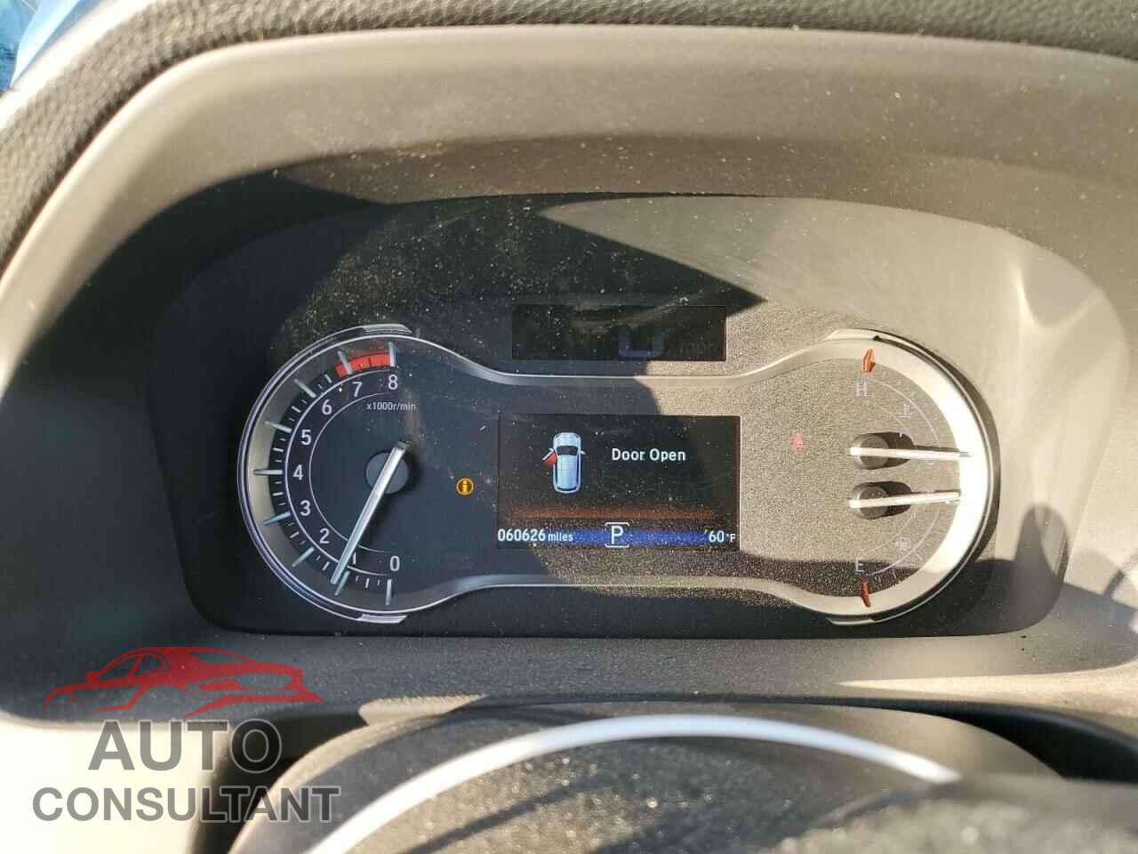 HONDA PILOT 2018 - 5FNYF6H52JB071675