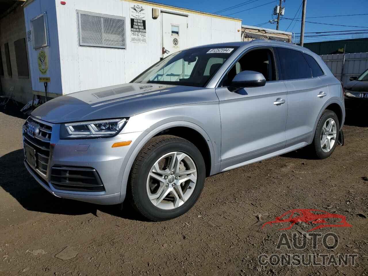 AUDI Q5 2018 - WA1BNAFY8J2228048