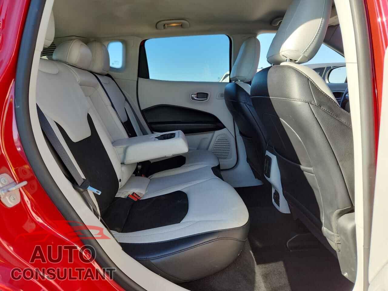 JEEP COMPASS 2017 - 3C4NJDBB2HT657194