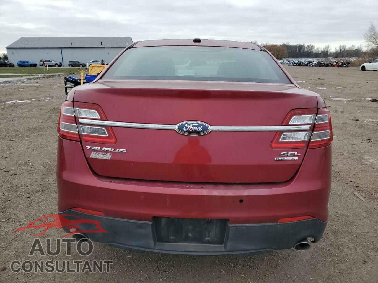 FORD TAURUS 2013 - 1FAHP2E85DG211738