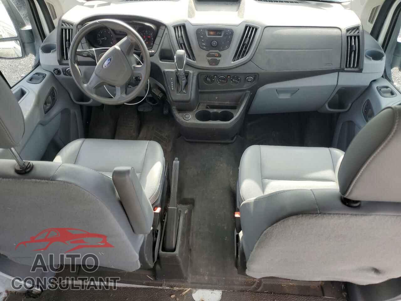 FORD TRANSIT 2017 - 1FTYR2CM4HKA48944