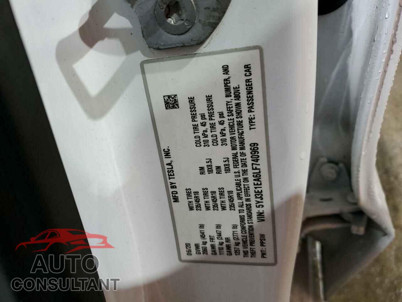 TESLA MODEL 3 2020 - 5YJ3E1EA6LF740969