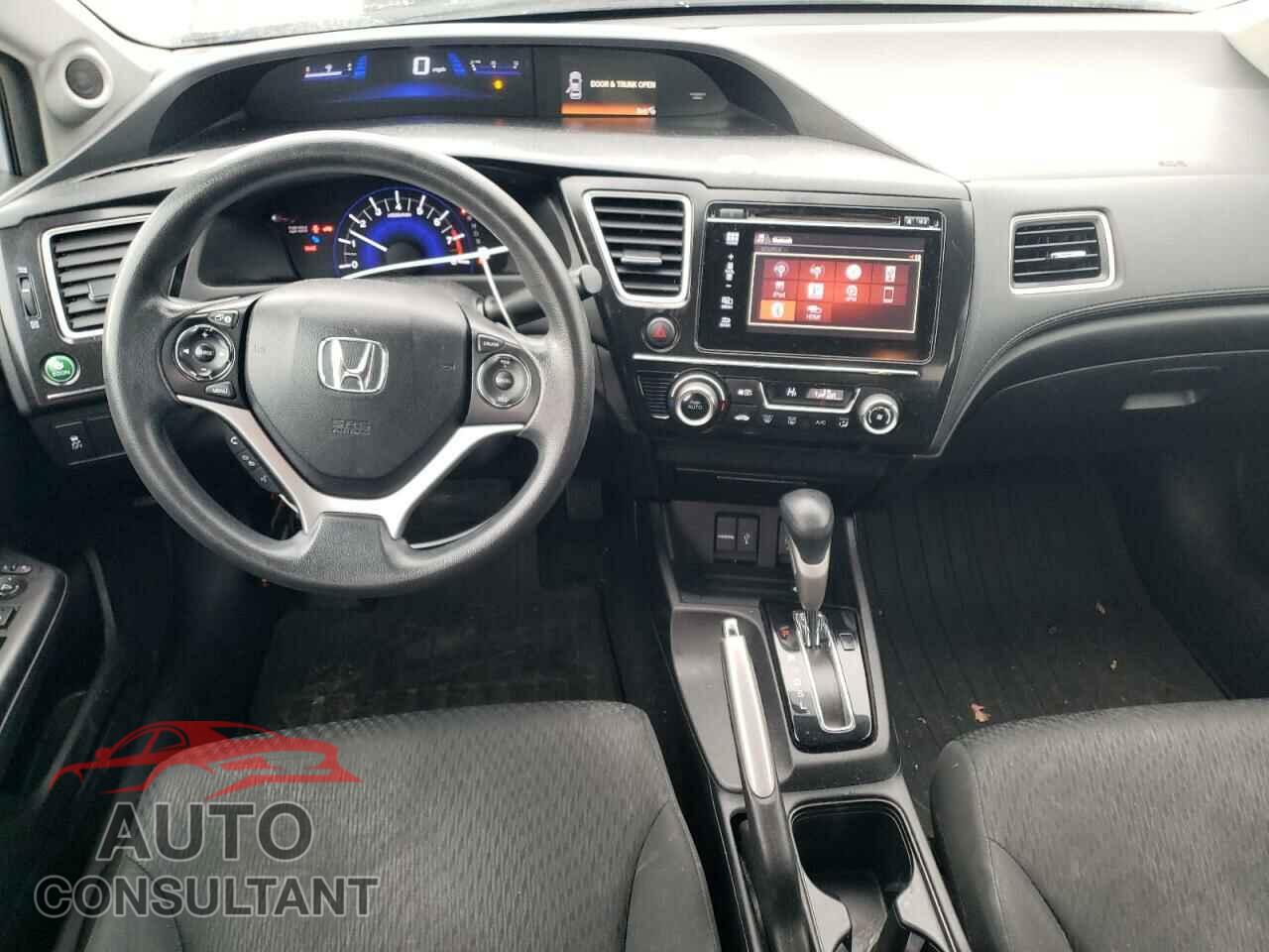 HONDA CIVIC 2015 - 2HGFB2F75FH564317