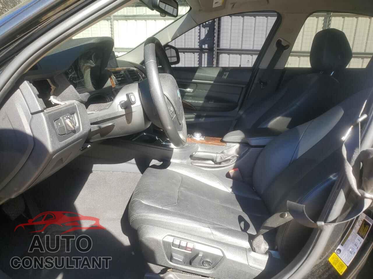 BMW 3 SERIES 2013 - WBA3A5C52DF601733